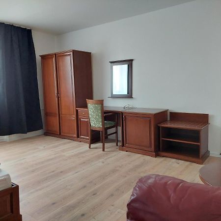 Laguna Ubytovanie 2 A Trencin Luaran gambar